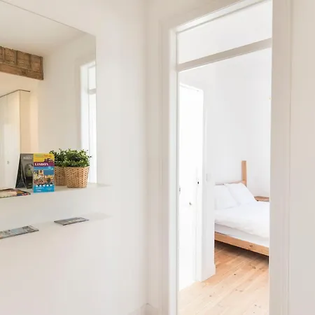 Historical Santos Iv ליסבון